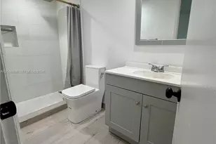 1101 NE 191st St, Miami, FL 33179 - Photo 13