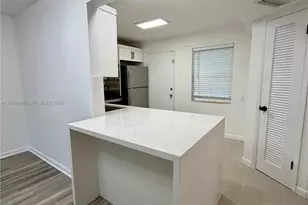 1101 NE 191st St, Miami, FL 33179 - Photo 7