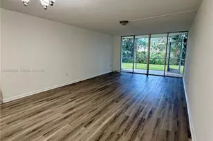 1101 NE 191st St, Miami, FL 33179 - Photo 5