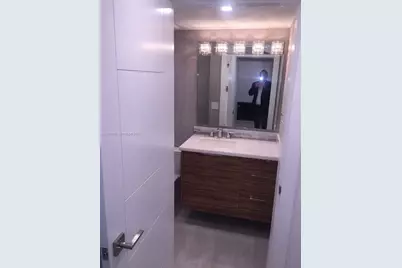9801 Collins Ave #12Q, Bal Harbour, FL 33154 - Photo 11