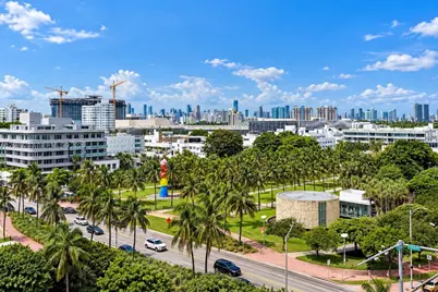 2201 Collins Ave #807, Miami Beach, FL 33139 - Photo 9