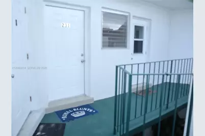 18790 NE 18th Ave #231, Miami, FL 33179 - Photo 19