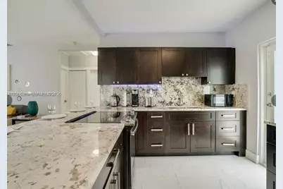 1526 NE 110th St #A, Miami, FL 33161 - Photo 9