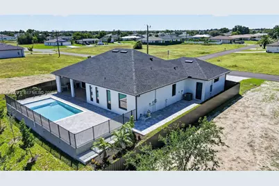 1327 NE 23rd St, Cape Coral, FL 33909 - Photo 73