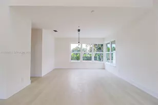 10262 SW 9th Ln, Pembroke Pines, FL 33025 - Photo 31