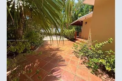 738 NE 83rd Ter, Miami, FL 33138 - Photo 35