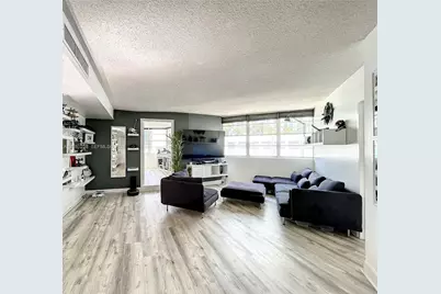 999 Brickell Bay Dr #1010, Miami, FL 33131 - Photo 5