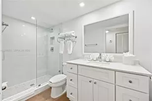 2951 S Bayshore Dr, Miami, FL 33133 - Photo 15