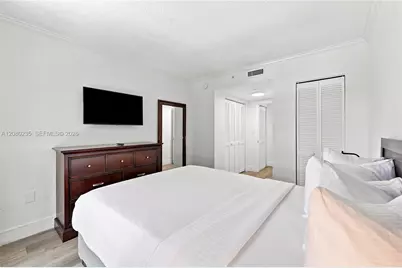 2951 S Bayshore Dr #305, Miami, FL 33133 - Photo 11
