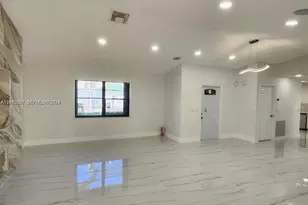 9088 SW 22nd St, Boca Raton, FL 33428 - Photo 3