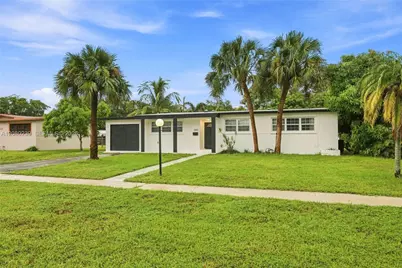 6885 NW 14th Ct, Plantation, FL 33313 - Photo 3