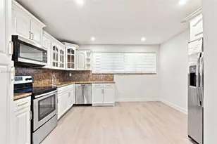 6885 NW 14th Ct, Plantation, FL 33313 - Photo 7