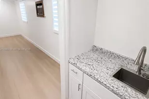6885 NW 14th Ct, Plantation, FL 33313 - Photo 29