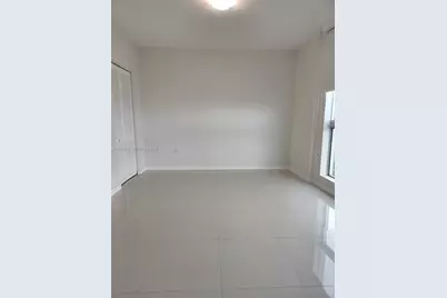 7875 NW 107th Ave #711, Doral, FL 33178 - Photo 5