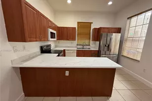 634 SW 147th Ave, Pembroke Pines, FL 33027 - Photo 7