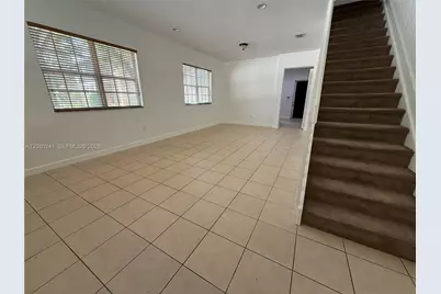 634 SW 147th Ave #634, Pembroke Pines, FL 33027 - Photo 5