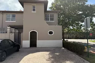 634 SW 147th Ave, Pembroke Pines, FL 33027 - Photo 3