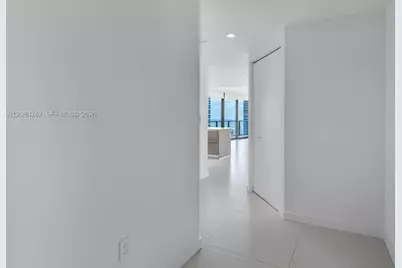 1300 S Miami Ave #2905, Miami, FL 33130 - Photo 21