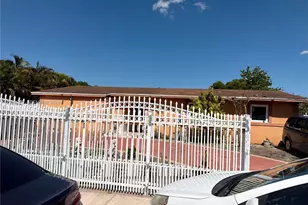 19205 NW 47th Pl, Miami Gardens, FL 33055 - Photo 3