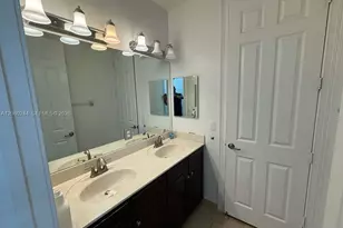 9907 NW 87th Terrace, Doral, FL 33178 - Photo 17