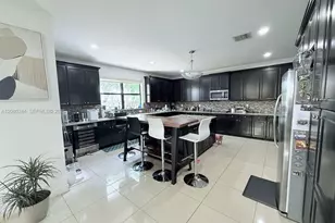 9907 NW 87th Terrace, Doral, FL 33178 - Photo 9