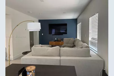 5911 SW 62nd Ter, South Miami, FL 33143 - Photo 3