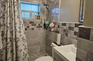 20700 Leeward Ln, Cutler Bay, FL 33189 - Photo 37