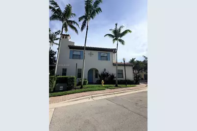 3331 NW 124th Ter, Sunrise, FL 33323 - Photo 3