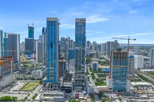 20 NE 11th St, Miami, FL 33132 - Photo 27