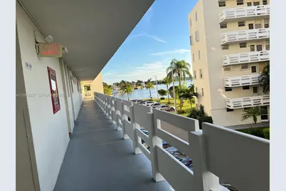 3030 Marcos Dr #T302, Aventura, FL 33160 - Photo 39