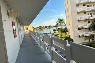 3030 Marcos Dr, Aventura, FL 33160 - Photo 39