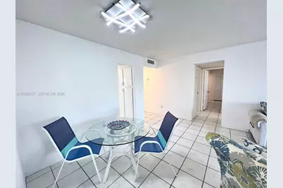 3030 Marcos Dr #T302, Aventura, FL 33160 - Photo 9