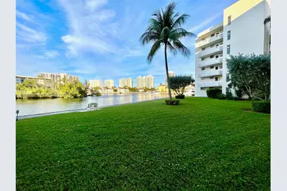3030 Marcos Dr #T302, Aventura, FL 33160 - Photo 35