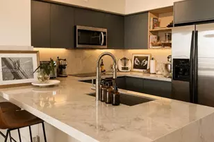 335 S Biscayne Blvd, Miami, FL 33131 - Photo 7