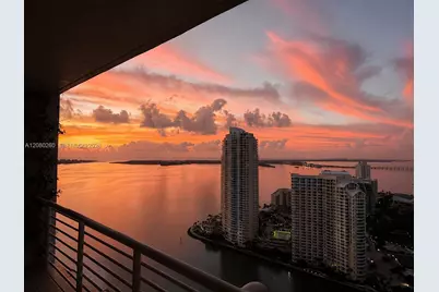 335 S Biscayne Blvd #3901, Miami, FL 33131 - Photo 19