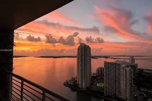 335 S Biscayne Blvd, Miami, FL 33131 - Photo 19