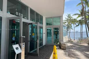 335 S Biscayne Blvd, Miami, FL 33131 - Photo 21