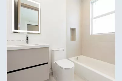 721 SW 7th Ave, Fort Lauderdale, FL 33315 - Photo 21