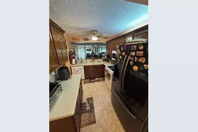5613 Coral Lake Dr #201, Margate, FL 33063 - Photo 5