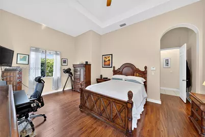 7548 SW 189th St, Cutler Bay, FL 33157 - Photo 31
