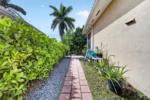 7548 SW 189th St, Cutler Bay, FL 33157 - Photo 49