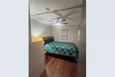 411 SW 1st St #2, Florida City, FL 33034 - Photo 5