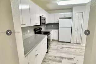 10902 NW 83 St, Doral, FL 33178 - Photo 3