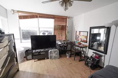 1780 NE 191st St #605-2, Miami, FL 33179 - Photo 3