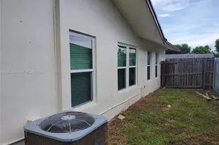 16630 SW 102nd Pl, Miami, FL 33157 - Photo 23