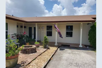 16630 SW 102nd Pl, Miami, FL 33157 - Photo 1