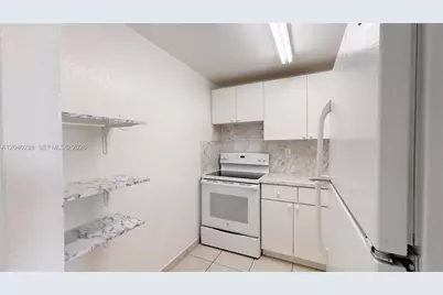 666 W 81st St #303, Hialeah, FL 33014 - Photo 7