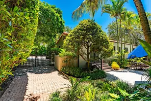 119 Avila Ct, Coral Gables, FL 33134 - Photo 13