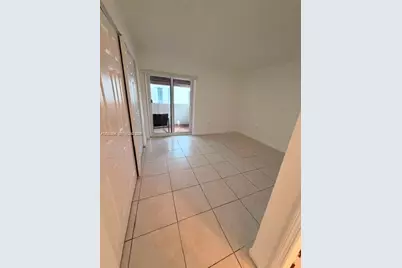 8670 NW 6th Ln #4-201, Miami, FL 33126 - Photo 5
