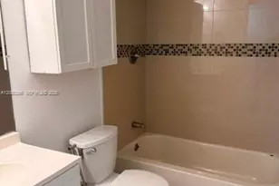 8670 NW 6th Ln, Miami, FL 33126 - Photo 7